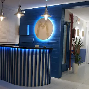 https://hostal-miranda-blanes.topcostabravahotels.com
