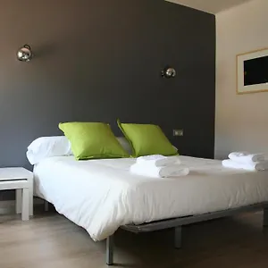 https://hostal-totsompops.topcostabravahotels.com