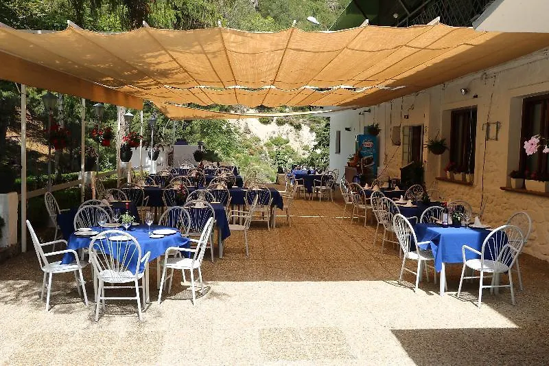 Hotel El Guerra غويخار سييرا